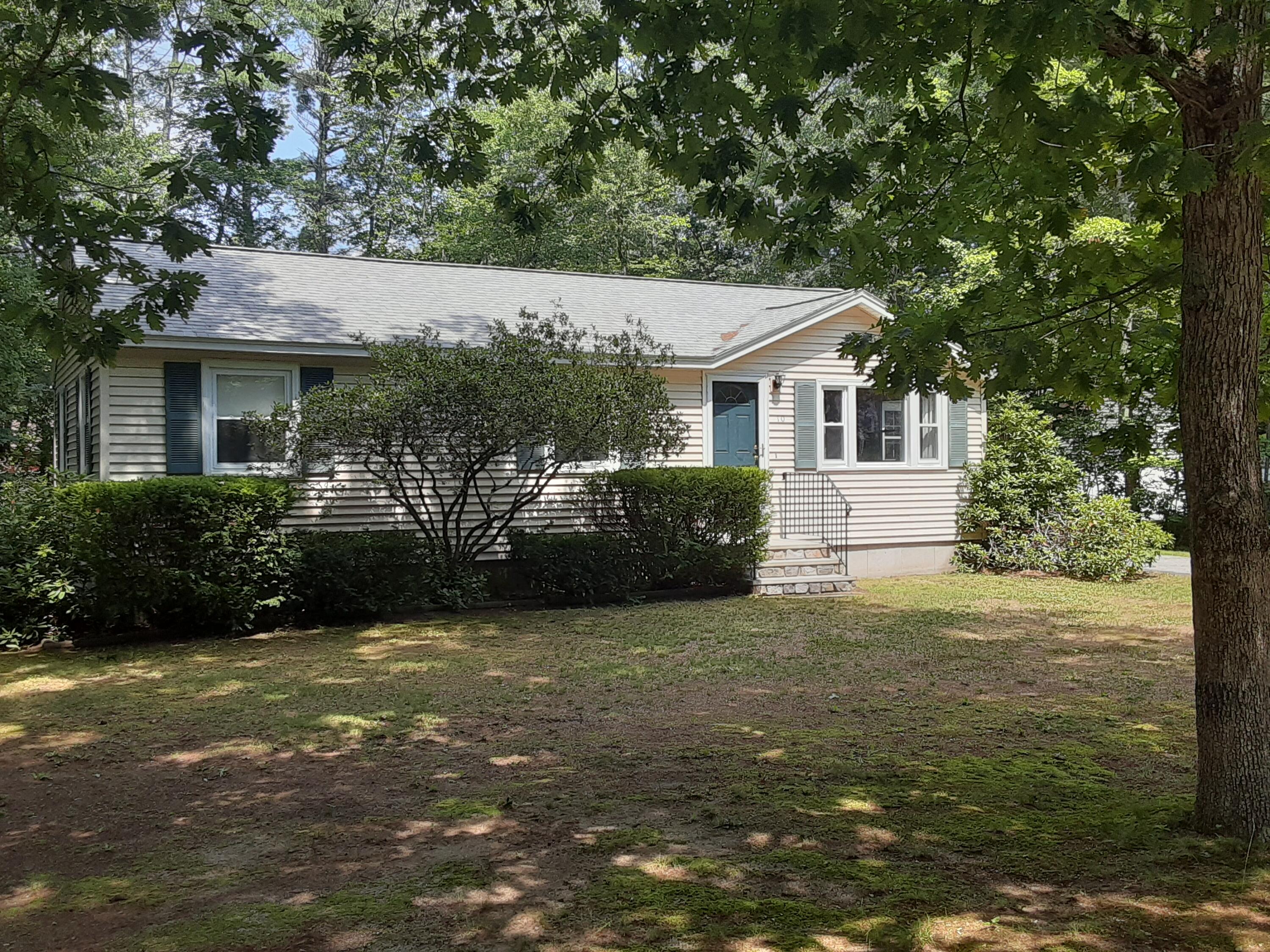 10 Eric Road Windham, ME 04062 - Photo 4 of 55 20210722_134300