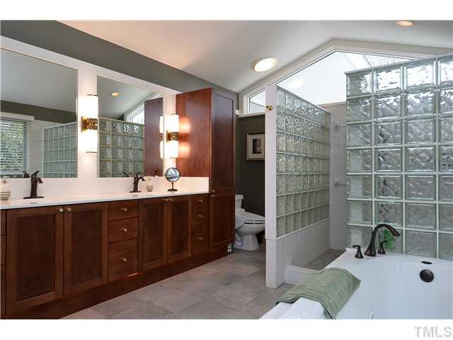 2301 Sunnystone Way Raleigh, NC 27613 - Photo 10 of 25 Photo 10