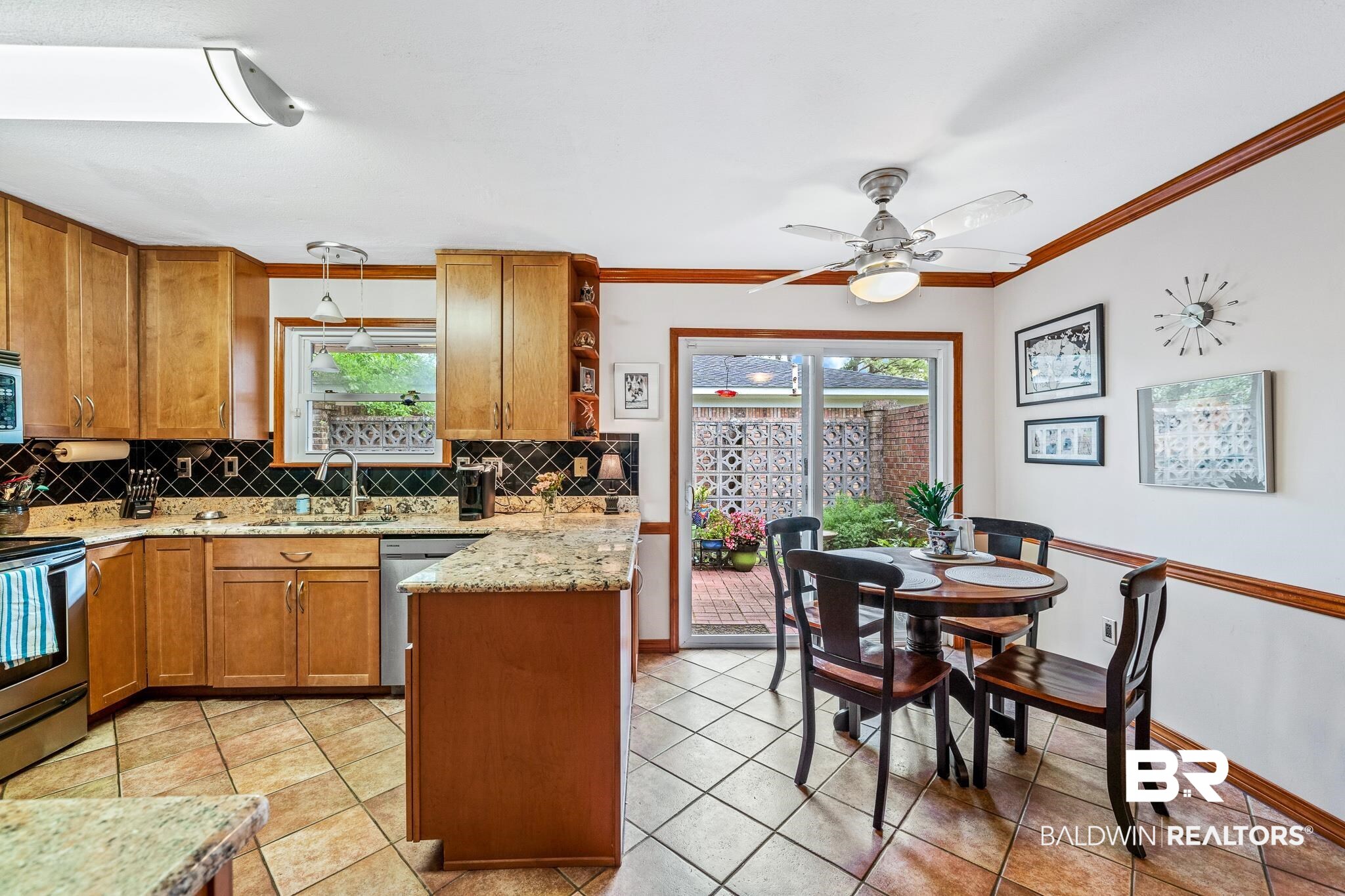 512 Huntleigh Way Mobile, AL 36608 - Photo 13 of 37