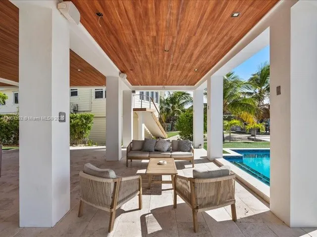 $7,500,000 | 239 Tavernier Drive, Tavernier, FL 33070