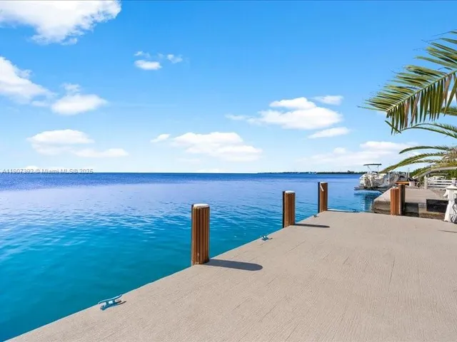 $7,500,000 | 239 Tavernier Drive, Tavernier, FL 33070