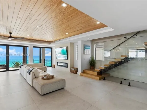 $7,500,000 | 239 Tavernier Drive, Tavernier, FL 33070