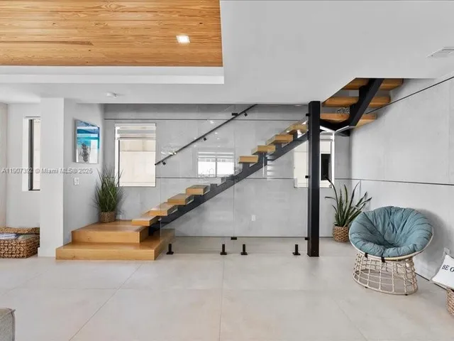 $7,500,000 | 239 Tavernier Drive, Tavernier, FL 33070