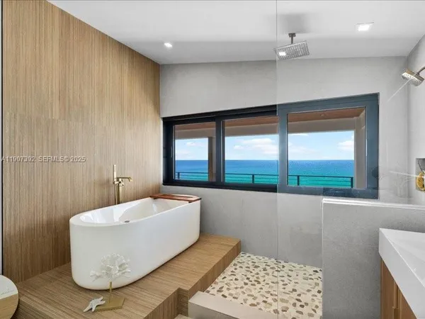 $7,500,000 | 239 Tavernier Drive, Tavernier, FL 33070