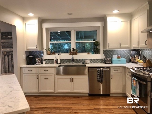 613 Johnson Avenue Fairhope, AL 36532 - Photo 3 of 13