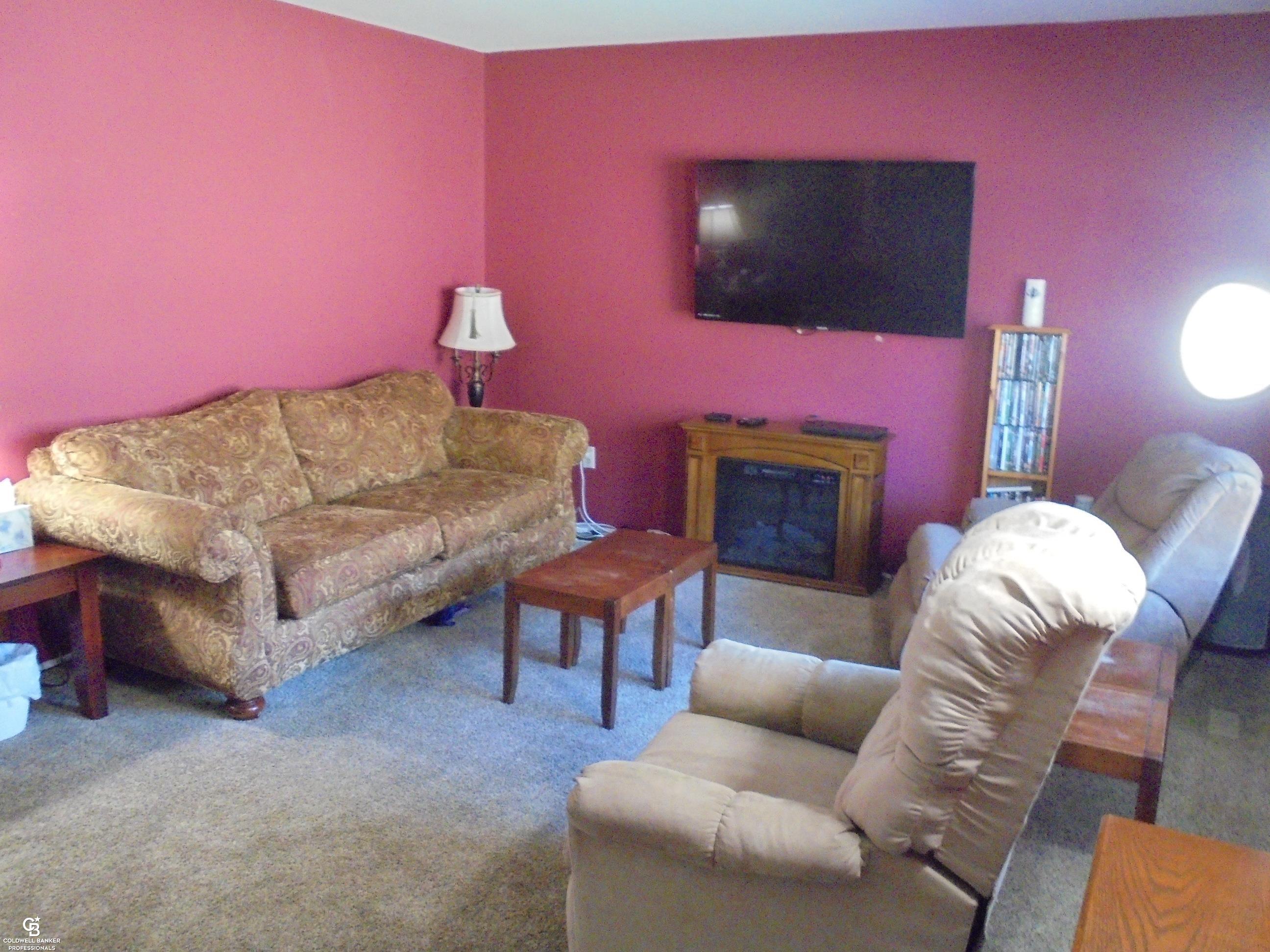 3188 Millville Road Lapeer, MI 48446 - Photo 9 of 65 Living Room