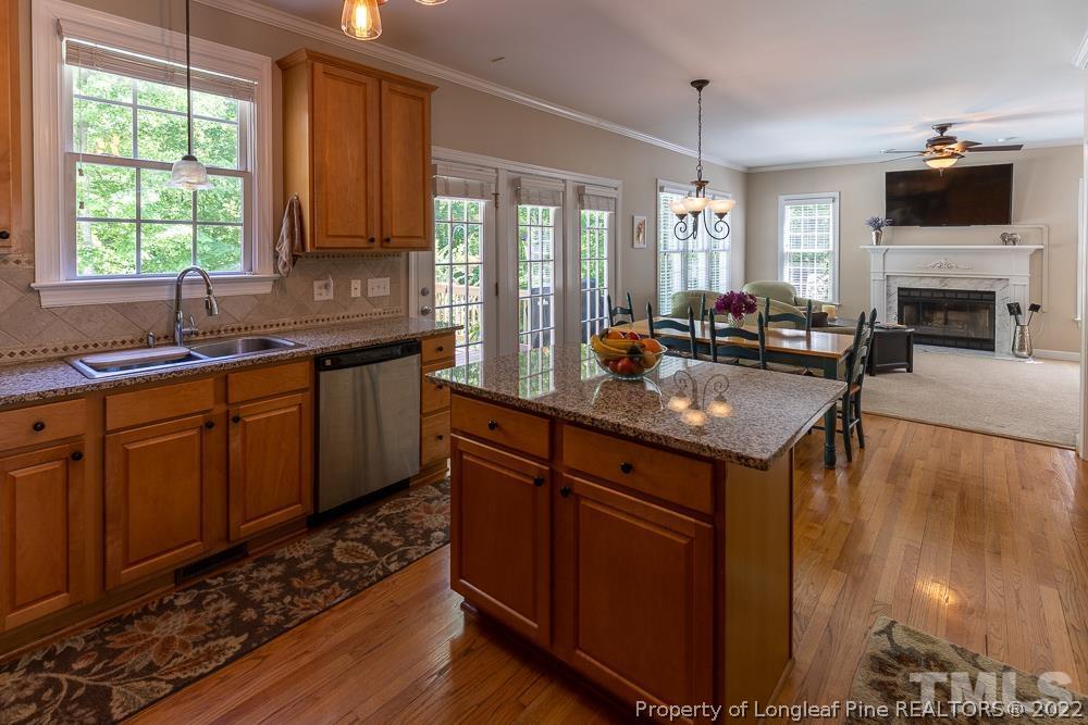 12625 Amoretto Way Raleigh, NC 27613 - Photo 12 of 42 Gallery Image 12