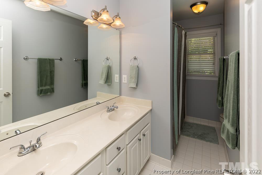 12625 Amoretto Way Raleigh, NC 27613 - Photo 24 of 42 Gallery Image 24