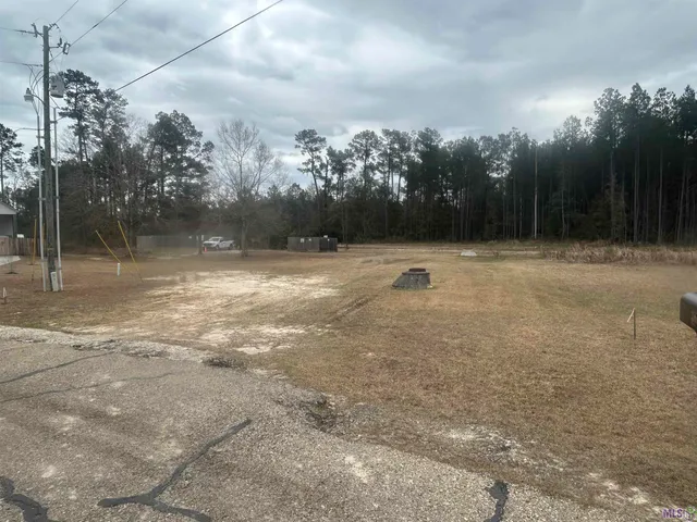 $20,000 | 31618 Ferina Lane, Albany, LA 70711