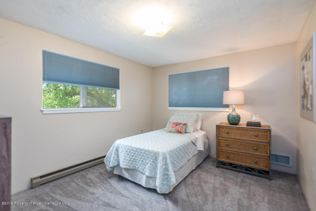 864 County Road 323 Rifle, CO 81650 - Photo 19 of 39 025