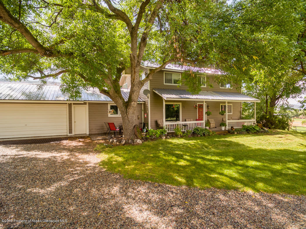 864 County Road 323 Rifle, CO 81650 - Photo 3 of 39 006
