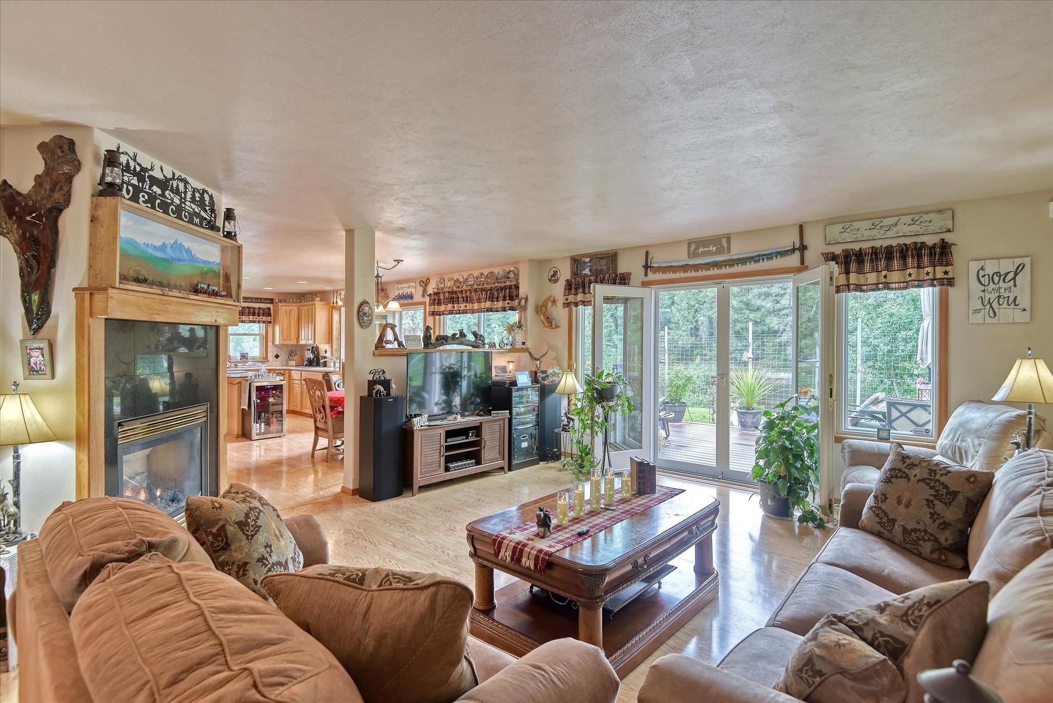61 Paradise Cove Road Kettle Falls, WA 99141 - Photo 8 of 37