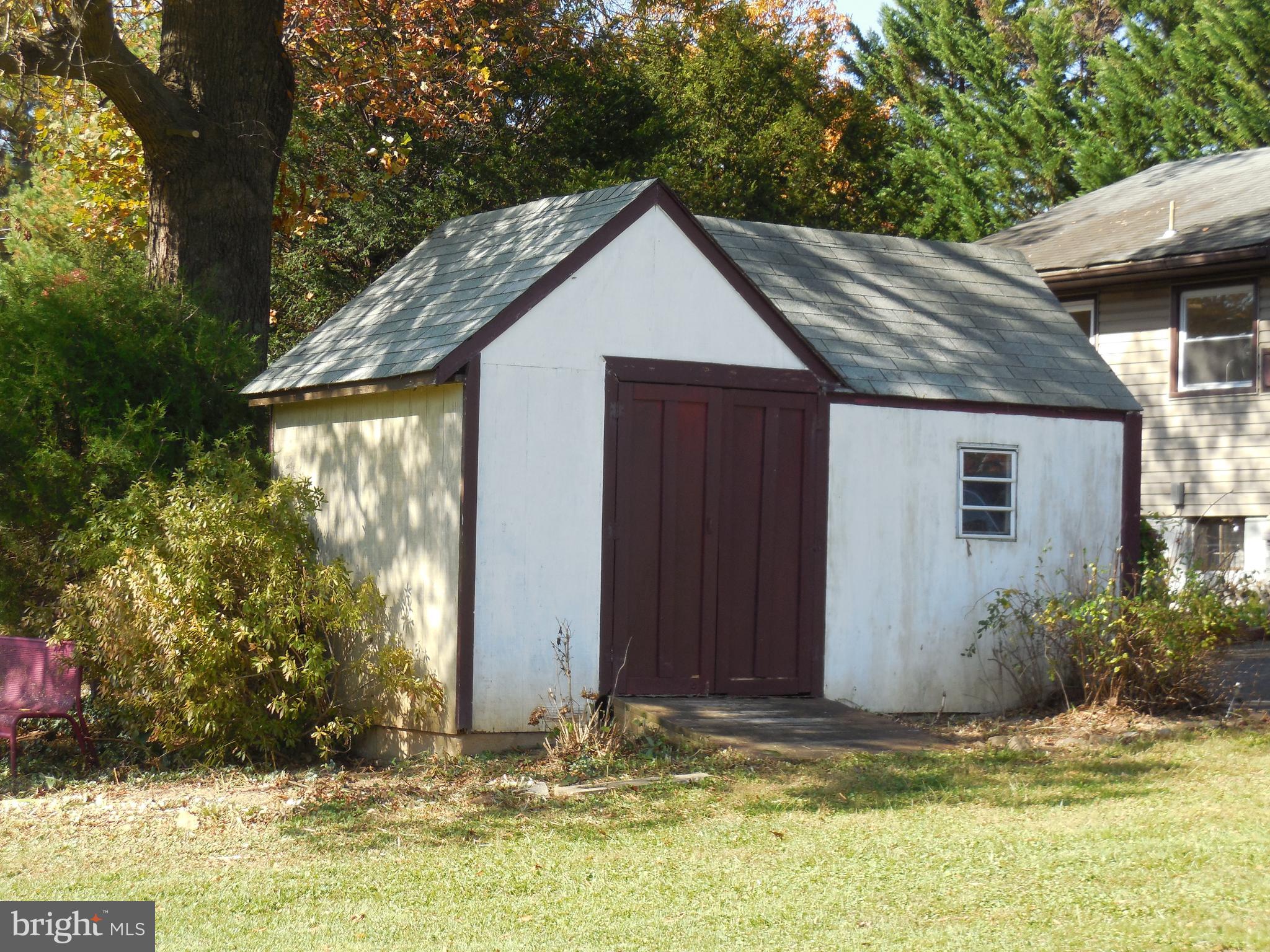 607 Church Road Reisterstown, MD 21136 - Photo 28 of 34 a view of house with yard
