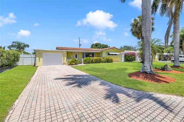 $744,000 | 1961 Northeast 31st Street, Lighthouse Point, FL 33064