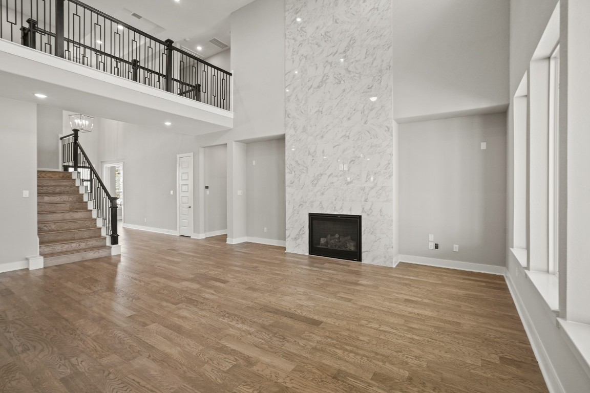 10823 Sandy Iss Court Cypress, TX 77433 - Photo 10 of 34