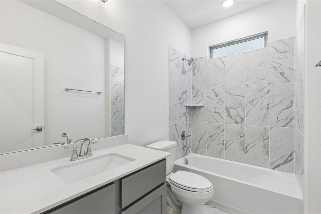 4612 Carina Road McKinney, TX 75071 - Photo 34 of 38 Bathroom in the Claret home plan – REPRESENTATIVE PHOTO