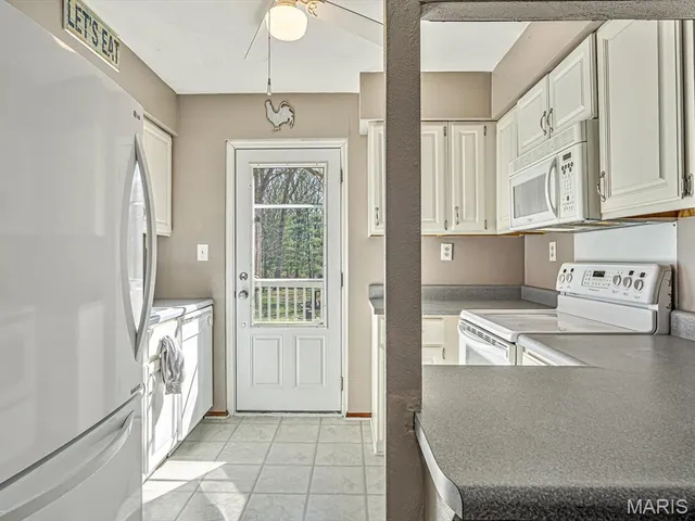 $250,000 | 4914 Highway 127, Nashville, IL 62263