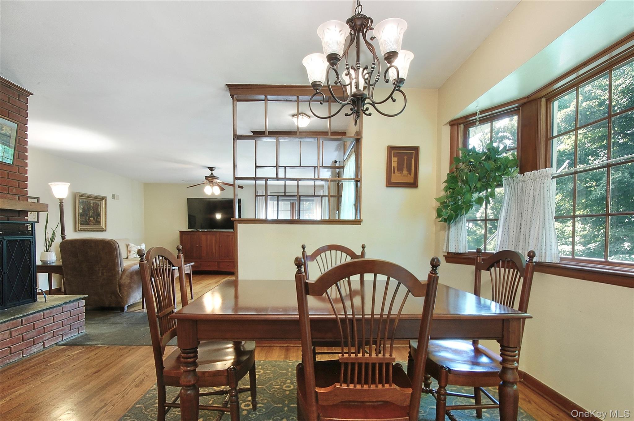 216 Spackenkill Road Poughkeepsie, NY 12603 - Photo 10 of 49 Gallery Image 10