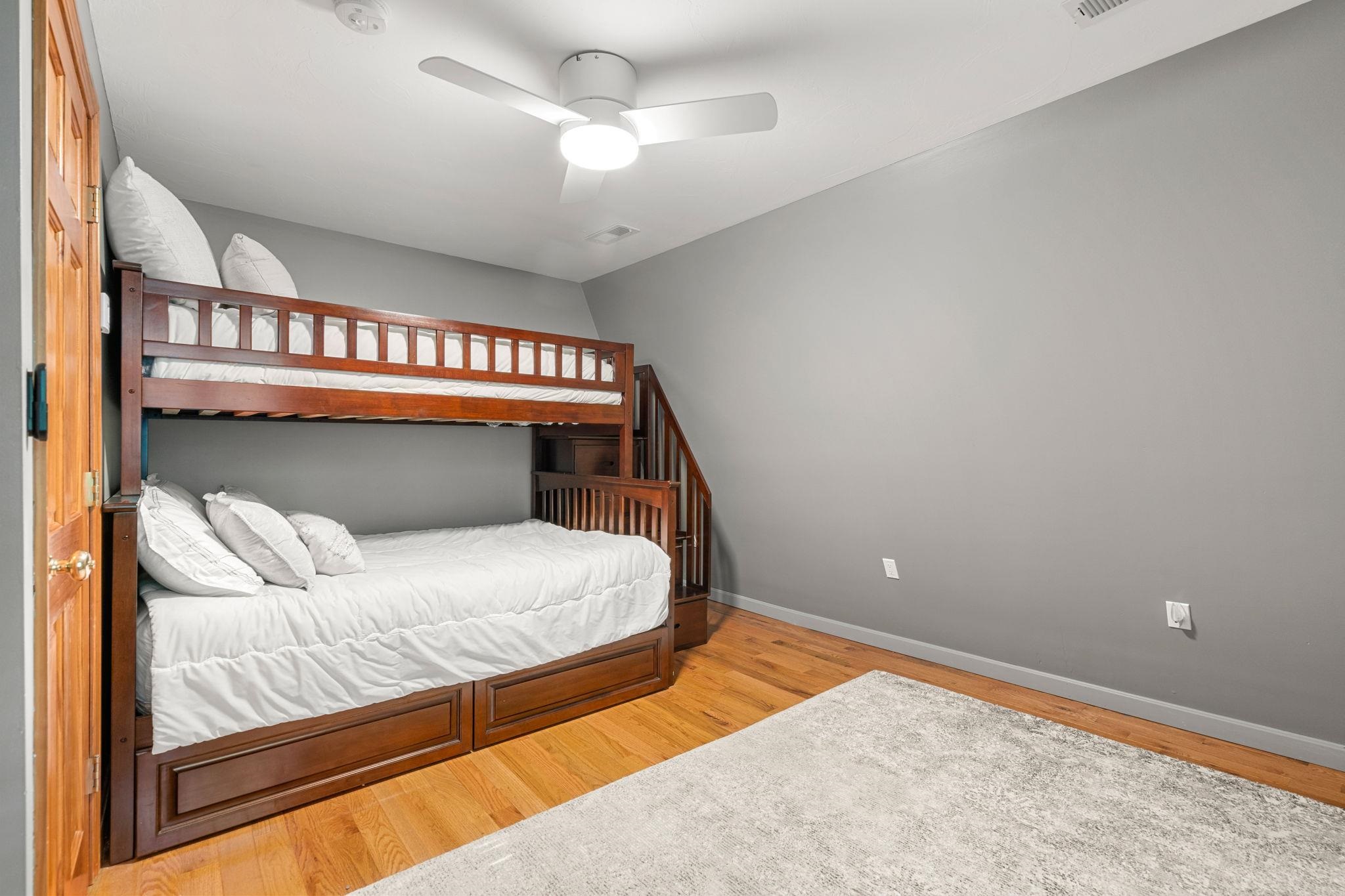 746 River Road Weare, NH 03281 - Photo 25 of 43