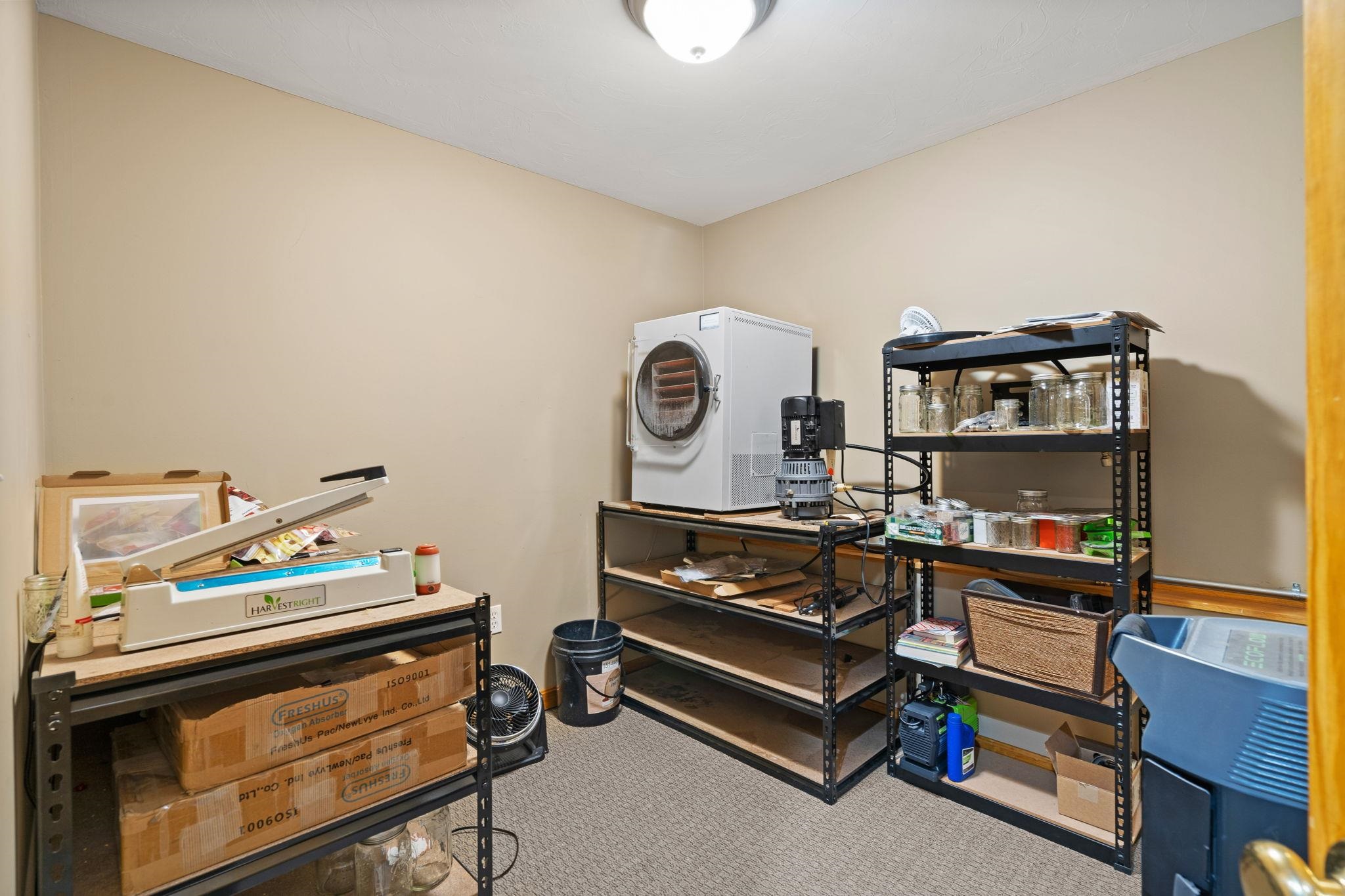 746 River Road Weare, NH 03281 - Photo 29 of 43