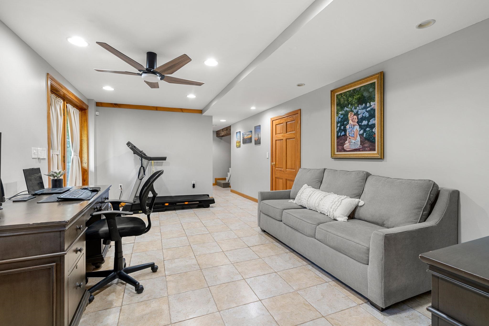 746 River Road Weare, NH 03281 - Photo 31 of 43