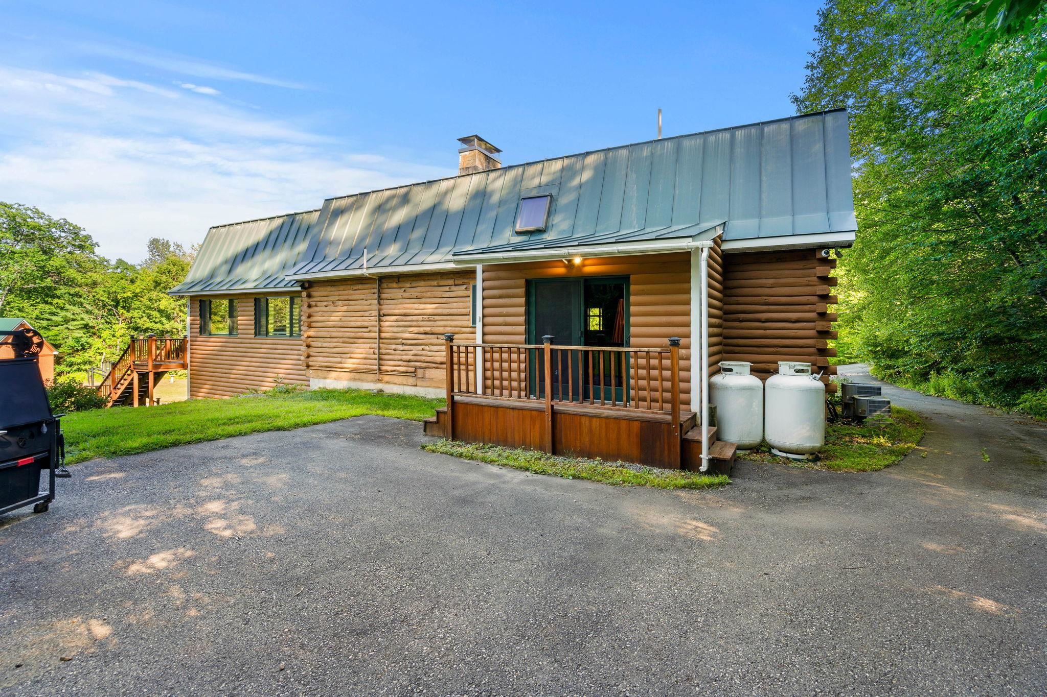 746 River Road Weare, NH 03281 - Photo 38 of 43