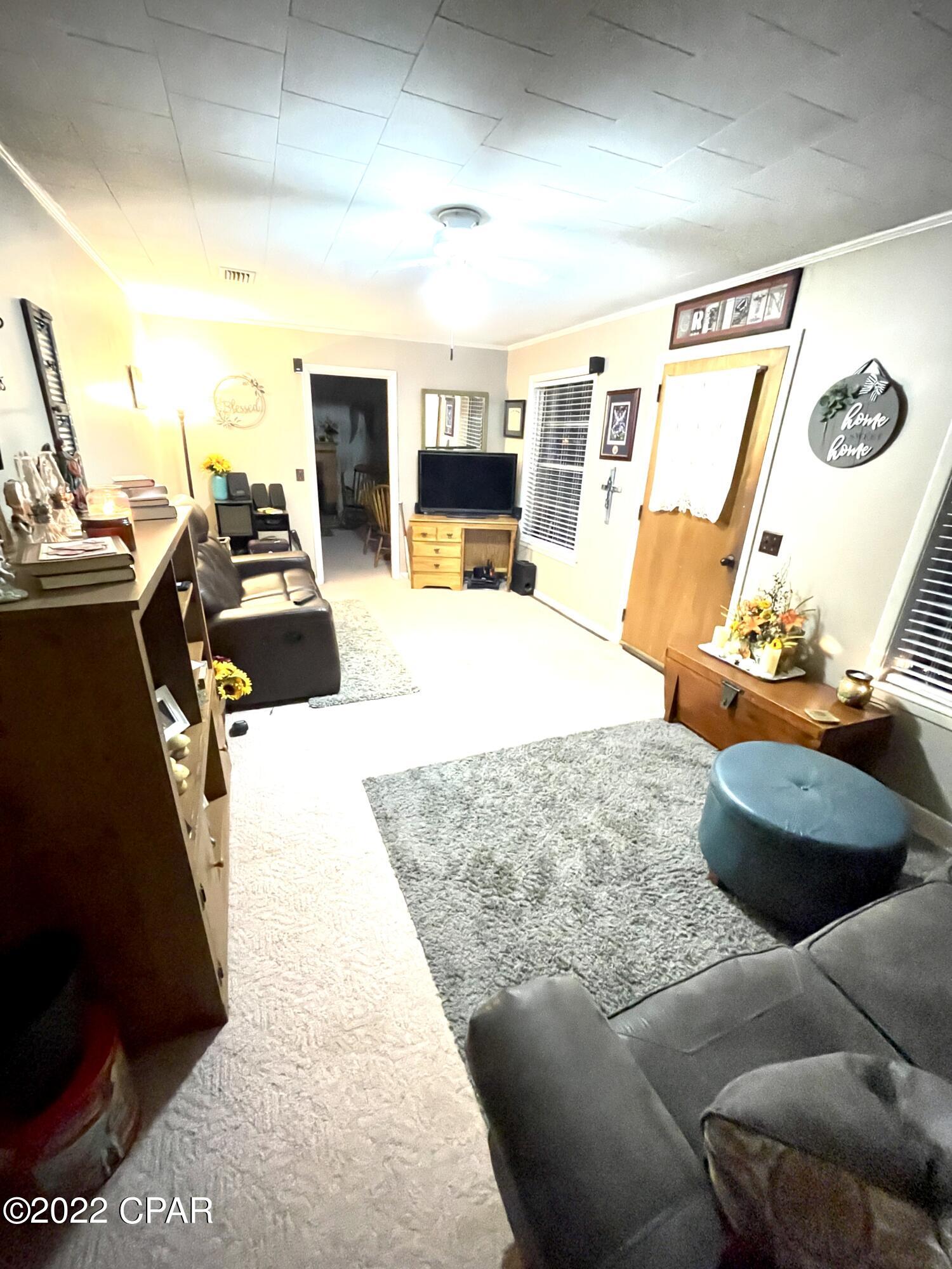 1643 Clemmons Road Bonifay, FL 32425 - Photo 10 of 30 Gallery Image 10