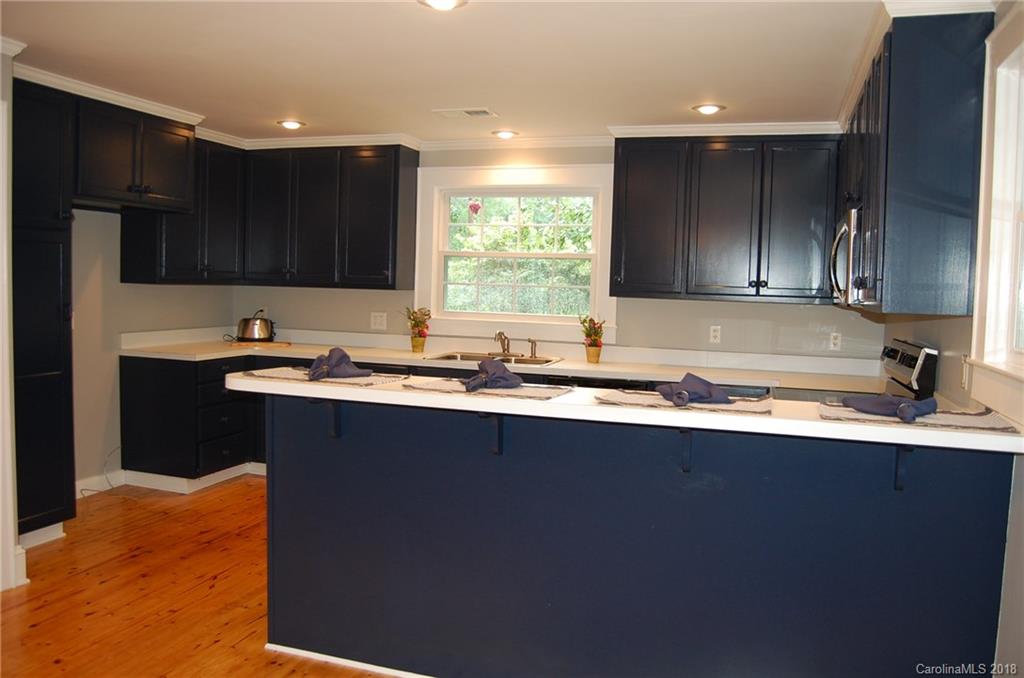 639 Spring Street Southwest Concord, NC 28025 - Photo 4 of 29 Gallery Image 4