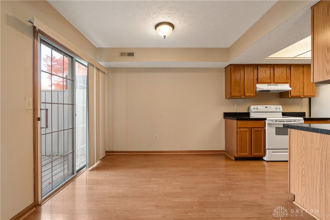 2647 Orchard Run Road, Unit 7 Dayton, OH 45449 - Photo 12 of 26 Gallery Image 12