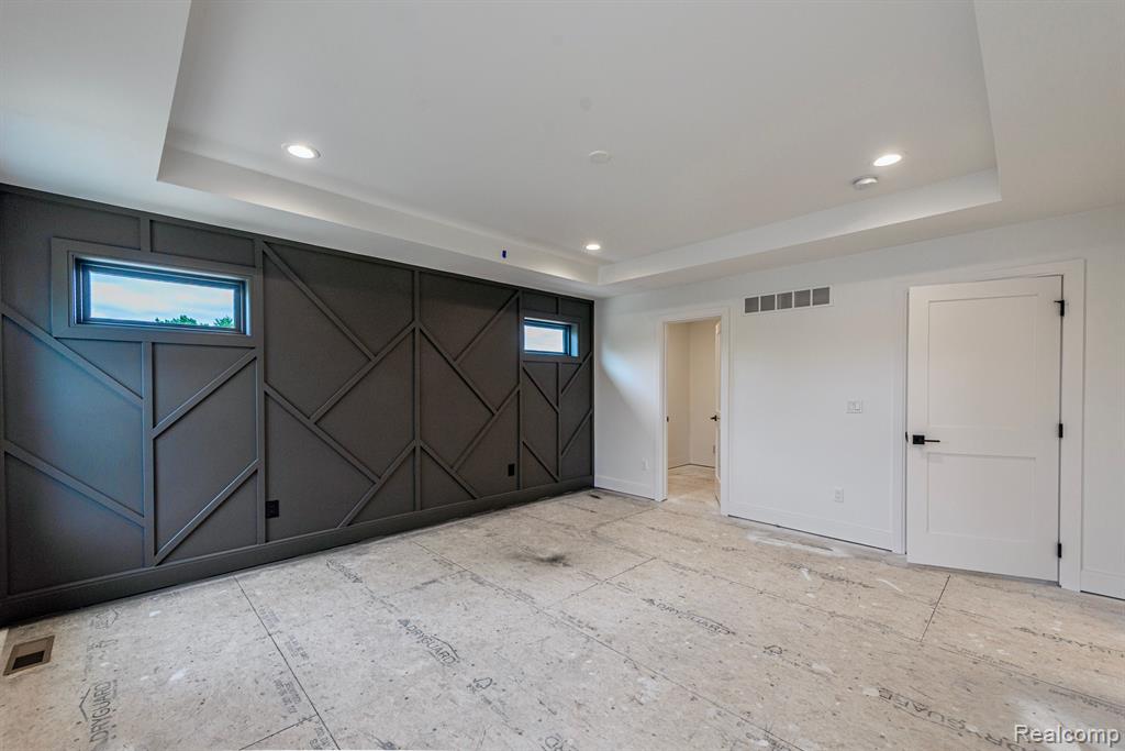 4107 Devon Road Royal Oak, MI 48073 - Photo 13 of 31