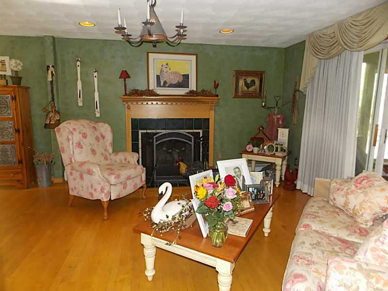 204 Mattity Road North Smithfield, RI 02896 - Photo 9 of 24 Living Room.