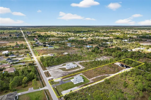 an aerial view of multiple house