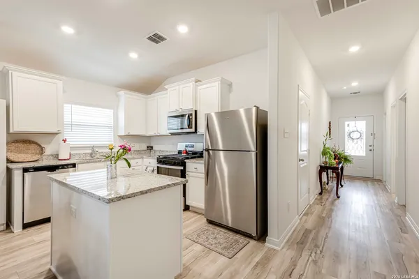 $220,000 | 11946 Luckey Villa, San Antonio, TX 78252