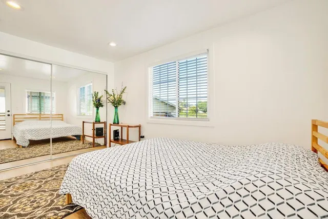 $2,500,000 | 376-378 Acacia Avenue, Carlsbad, CA 92008