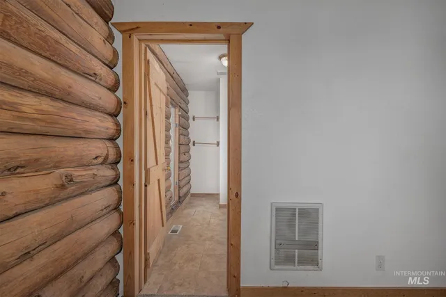 $595,000 | 5515 Highway 30, New Plymouth, ID 83655