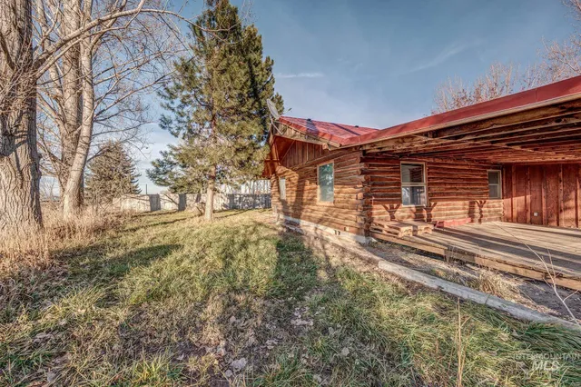 $595,000 | 5515 Highway 30, New Plymouth, ID 83655