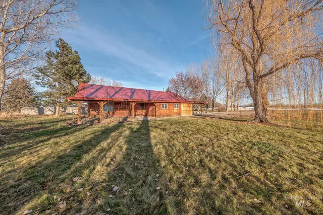 $595,000 | 5515 Highway 30, New Plymouth, ID 83655