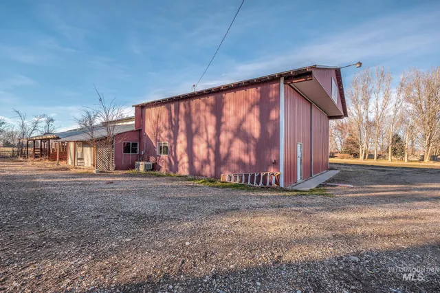 $595,000 | 5515 Highway 30, New Plymouth, ID 83655