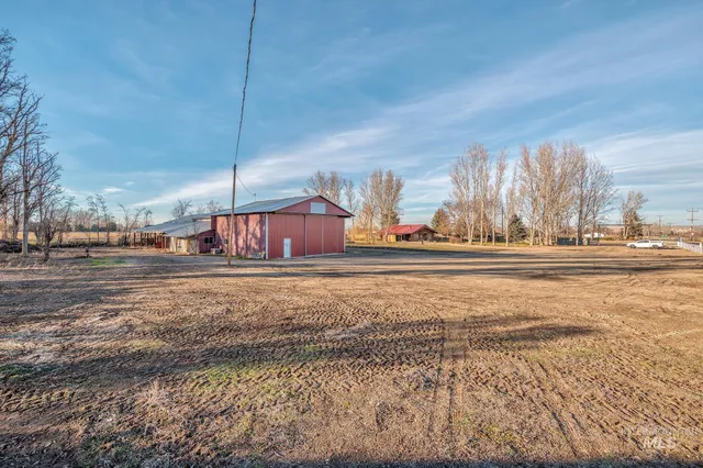 $595,000 | 5515 Highway 30, New Plymouth, ID 83655