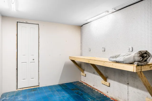 $1,300,000 | 8 20 24 & 46 Martin's Lane, Glenburn, ME 04401