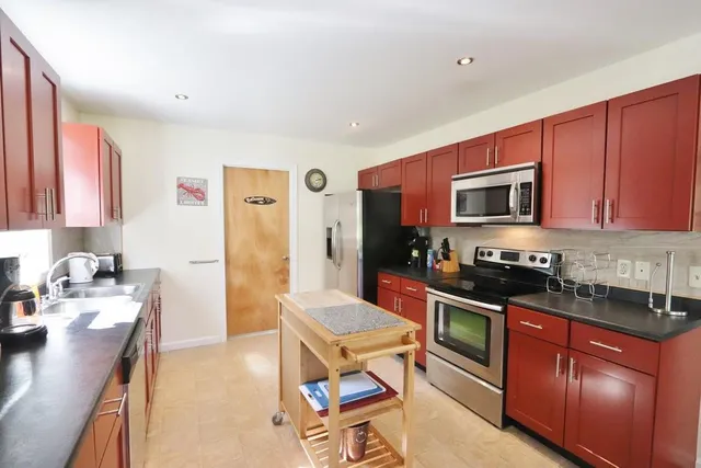 $1,300,000 | 8 20 24 & 46 Martin's Lane, Glenburn, ME 04401