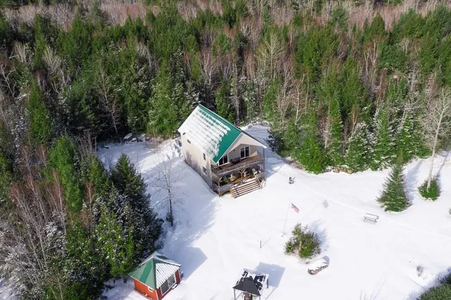 $1,300,000 | 8 20 24 & 46 Martin's Lane, Glenburn, ME 04401