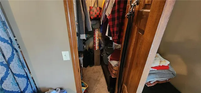 $338,000 | 500 Opera House Lane, Odessa, MO 64076