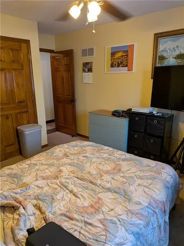 $345,000 | 500 Opera House Lane, Odessa, MO 64076