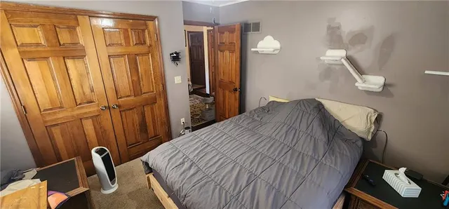 $338,000 | 500 Opera House Lane, Odessa, MO 64076