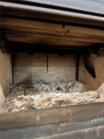 $345,000 | 500 Opera House Lane, Odessa, MO 64076