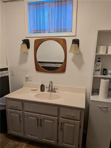 $345,000 | 500 Opera House Lane, Odessa, MO 64076