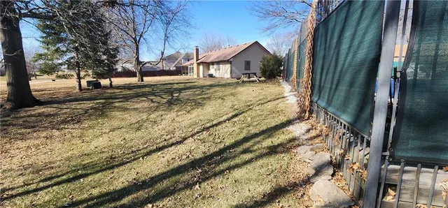 $338,000 | 500 Opera House Lane, Odessa, MO 64076