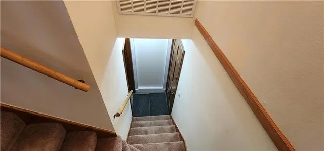 $338,000 | 500 Opera House Lane, Odessa, MO 64076