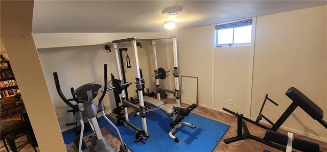 $338,000 | 500 Opera House Lane, Odessa, MO 64076